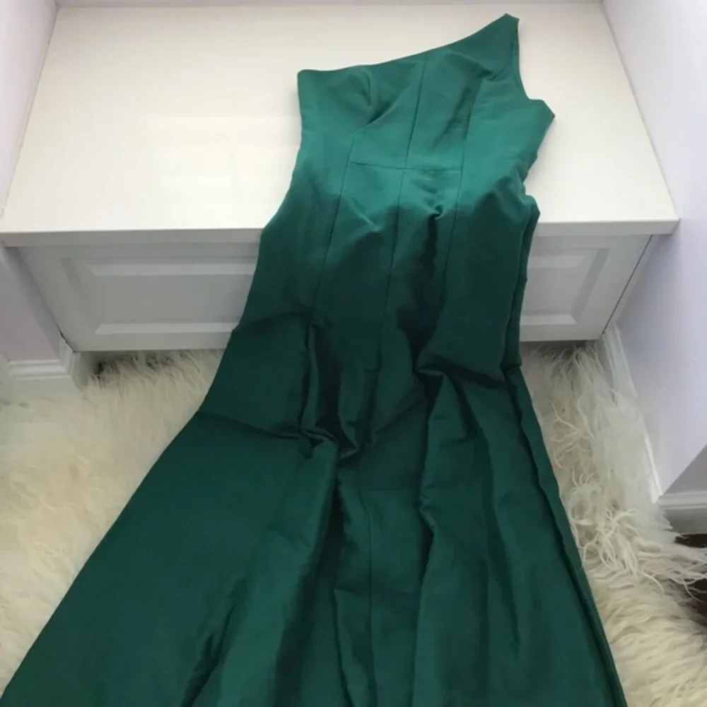 HALSTON HERITAGE Sleeveless Tulip Gown - Picture 4 of 7